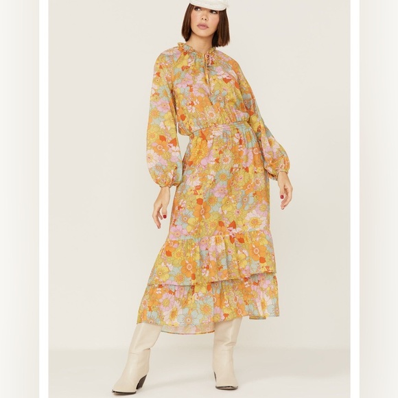 Show Me Your MuMu Dresses & Skirts - Show Me Your MuMu Cait Groovy Tiered Ruffled Dress Size XXL